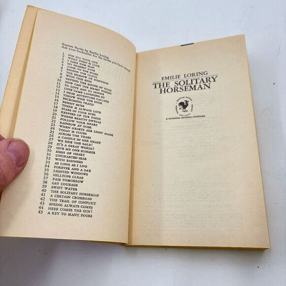 The Solitary Horseman Emilie Loring Bantam Romance Paperback Vintage - Picture 5 of 6